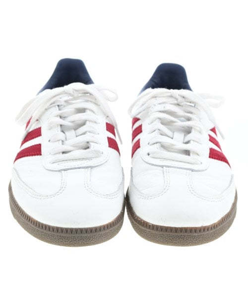 adidas รองเท้าผ้าใบ