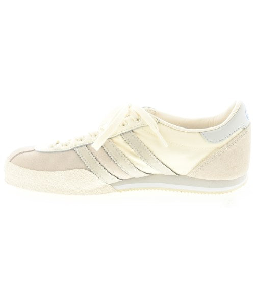 adidas รองเท้าผ้าใบ