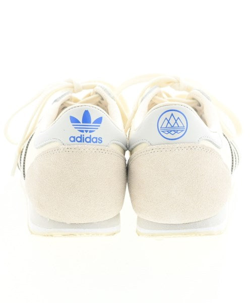 adidas รองเท้าผ้าใบ