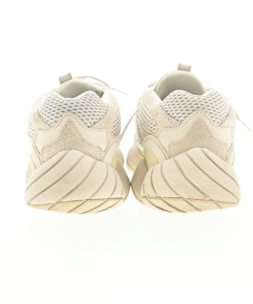 adidas รองเท้าผ้าใบ