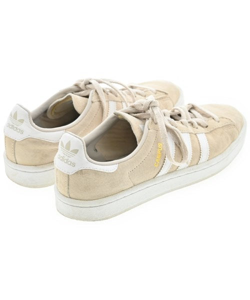 adidas รองเท้าผ้าใบ