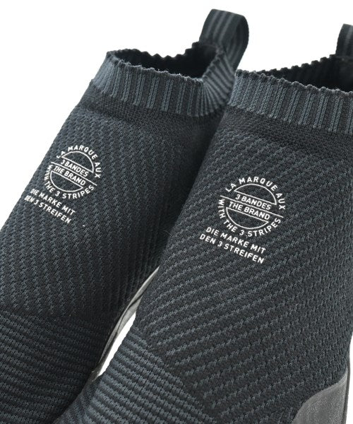 adidas รองเท้าผ้าใบ