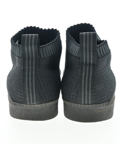 adidas รองเท้าผ้าใบ