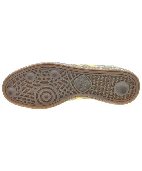 adidas รองเท้าผ้าใบ