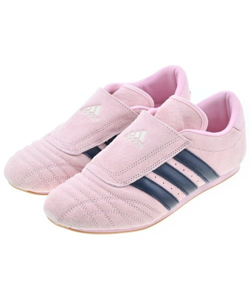 adidas รองเท้าผ้าใบ
