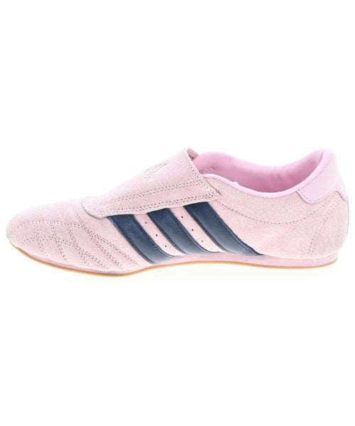 adidas รองเท้าผ้าใบ