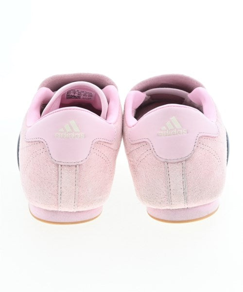 adidas รองเท้าผ้าใบ