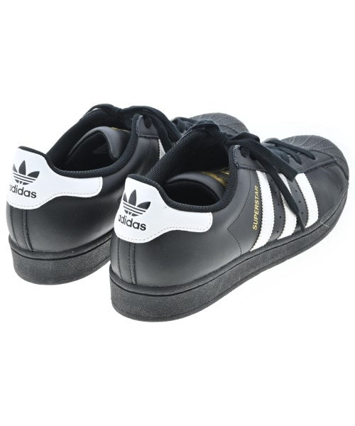 adidas รองเท้าผ้าใบ