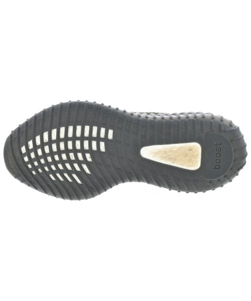 adidas รองเท้าผ้าใบ