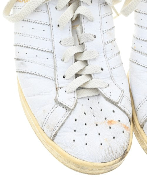 adidas รองเท้าผ้าใบ