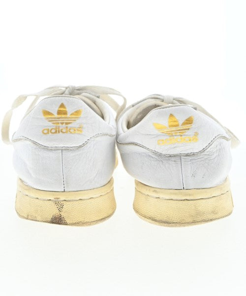 adidas รองเท้าผ้าใบ