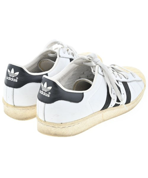 adidas รองเท้าผ้าใบ