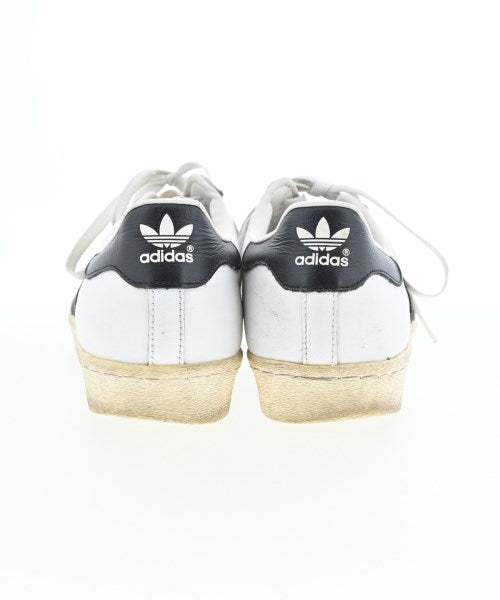 adidas รองเท้าผ้าใบ