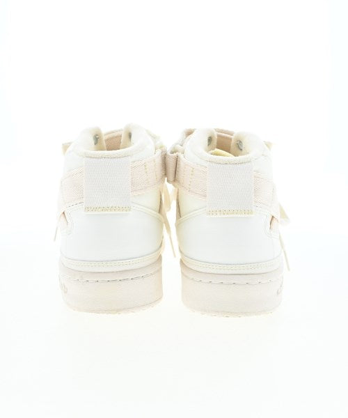 adidas รองเท้าผ้าใบ
