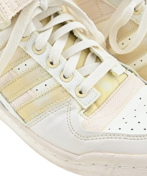 adidas รองเท้าผ้าใบ
