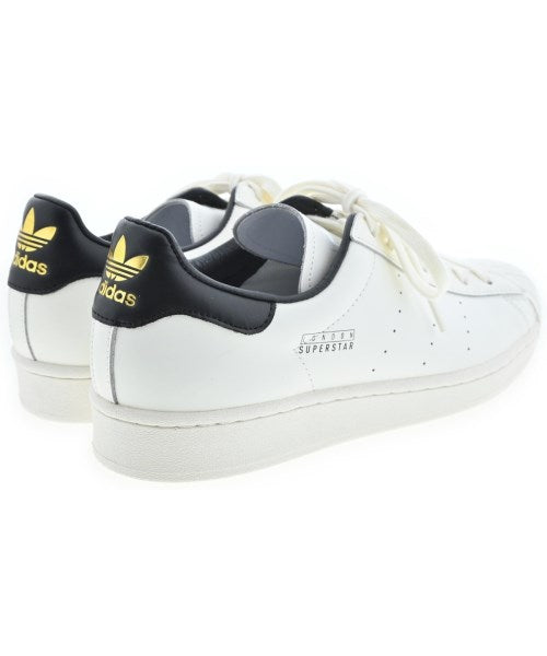 adidas รองเท้าผ้าใบ