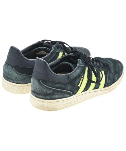 adidas รองเท้าผ้าใบ