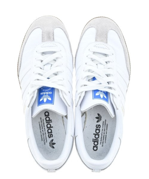 adidas รองเท้าผ้าใบ