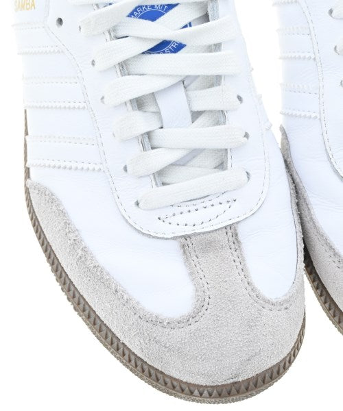 adidas รองเท้าผ้าใบ