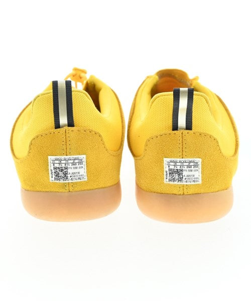 adidas รองเท้าผ้าใบ
