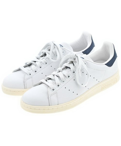 adidas รองเท้าผ้าใบ