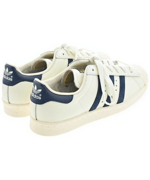 adidas รองเท้าผ้าใบ