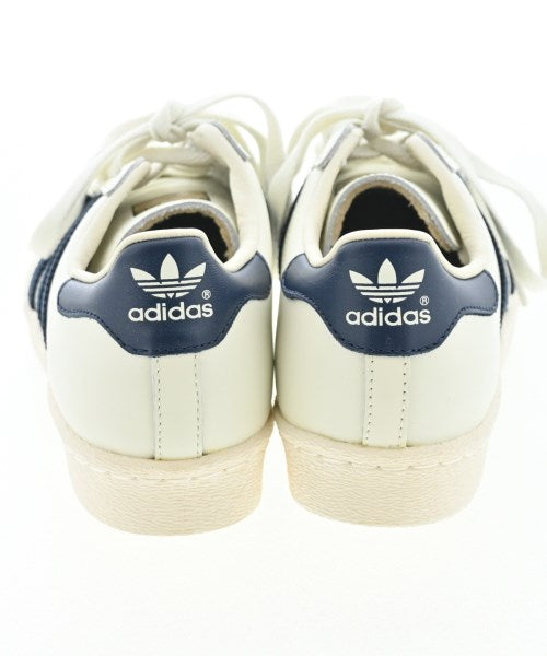 adidas รองเท้าผ้าใบ