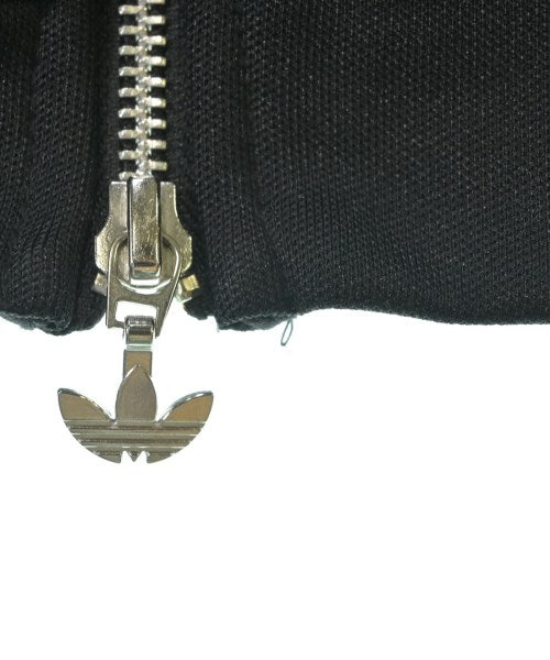 adidas กระโปรงยาวถึงเข่า