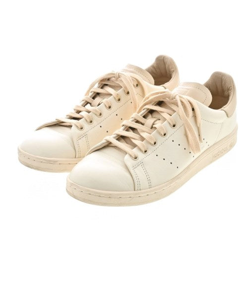 adidas รองเท้าผ้าใบ