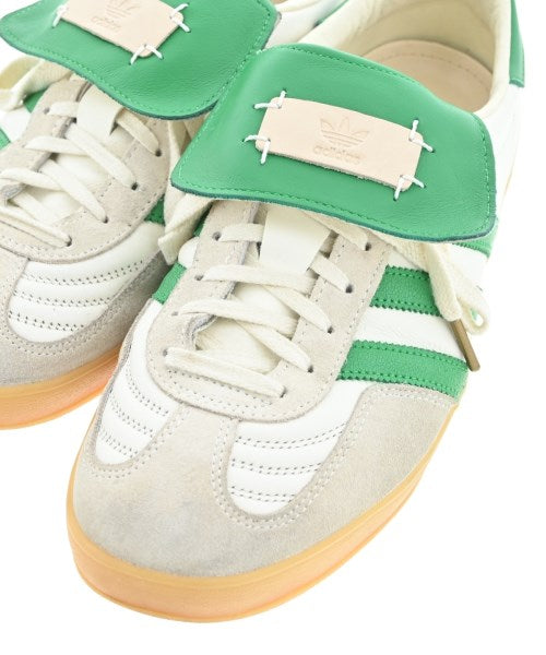 adidas รองเท้าผ้าใบ