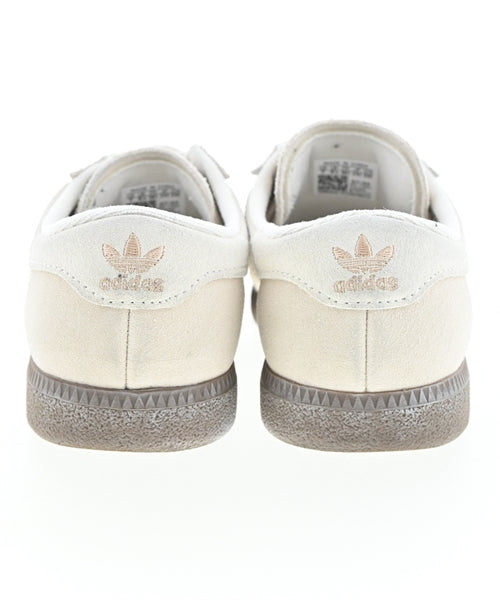 adidas รองเท้าผ้าใบ