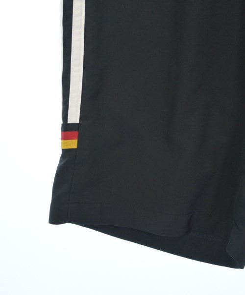 adidas กางเกงขาสั้น