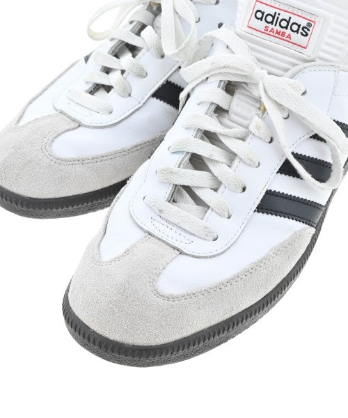adidas รองเท้าผ้าใบ
