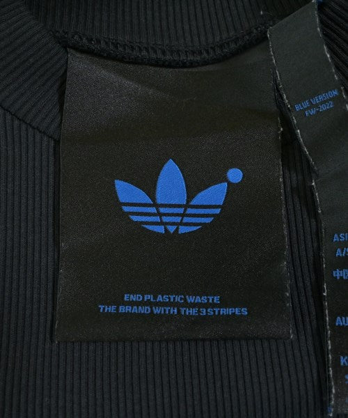 adidas เสื้อยืด/เสื้อท็อปส์