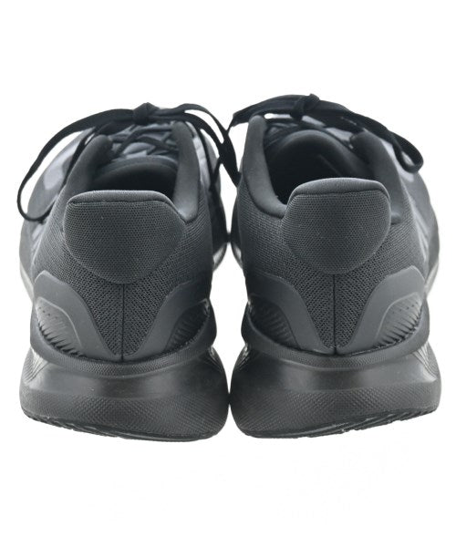 adidas รองเท้าผ้าใบ