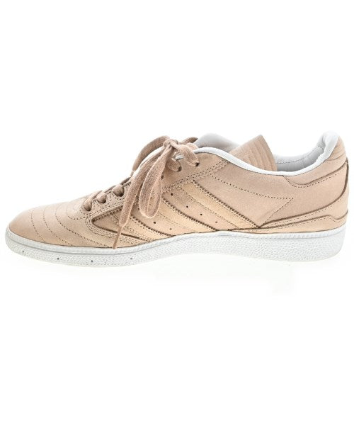 adidas รองเท้าผ้าใบ