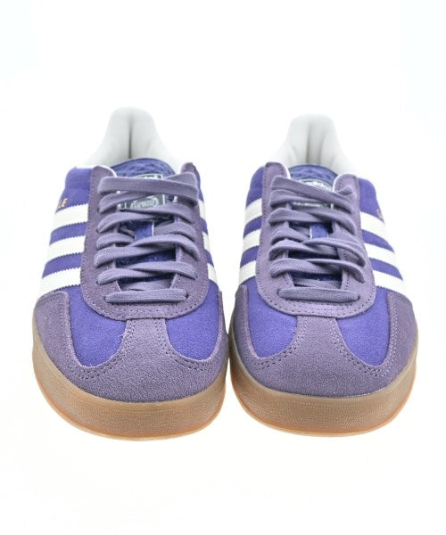 adidas รองเท้าผ้าใบ