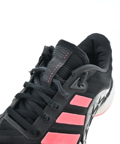adidas รองเท้าผ้าใบ
