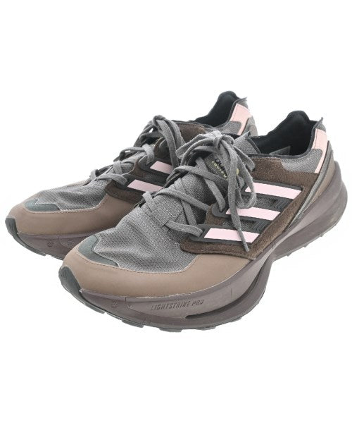 adidas รองเท้าผ้าใบ