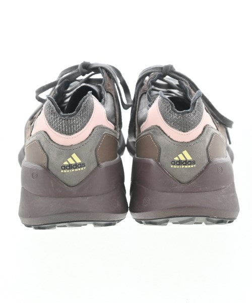 adidas รองเท้าผ้าใบ