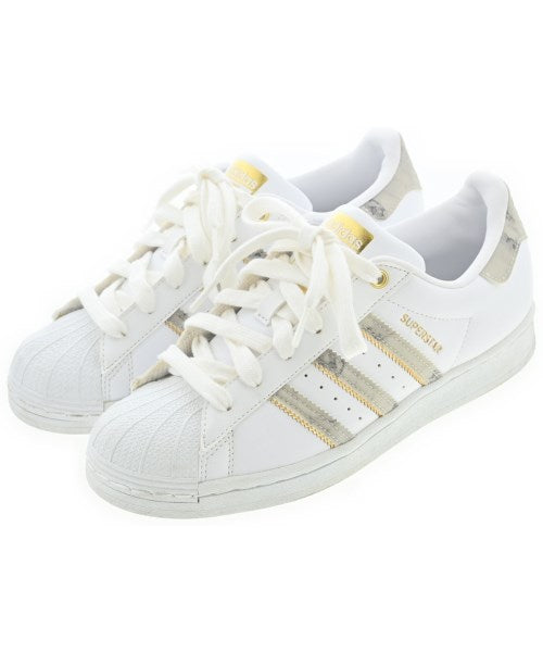 adidas รองเท้าผ้าใบ