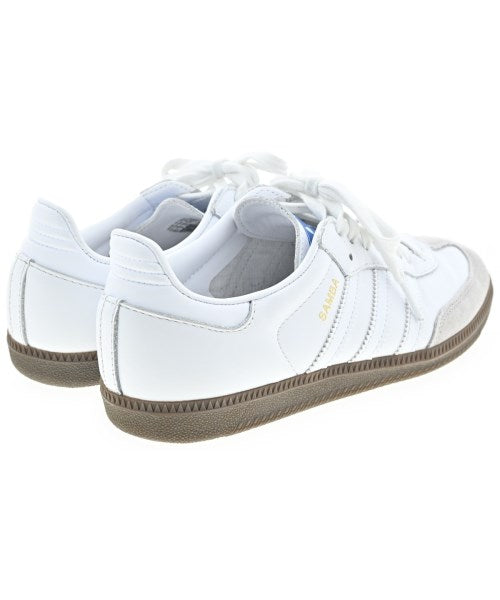 adidas รองเท้าผ้าใบ