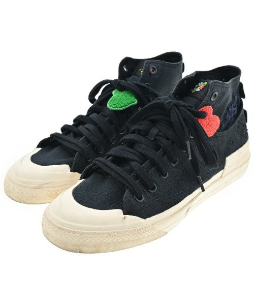 adidas รองเท้าผ้าใบ