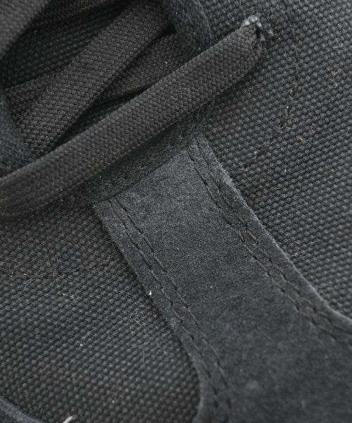 adidas รองเท้าผ้าใบ