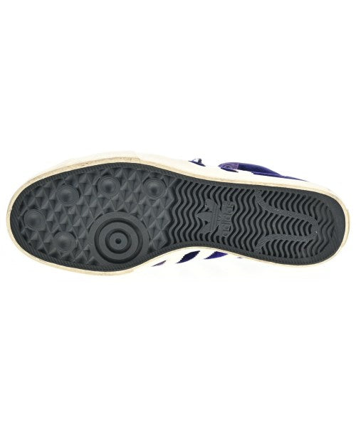 adidas รองเท้าผ้าใบ