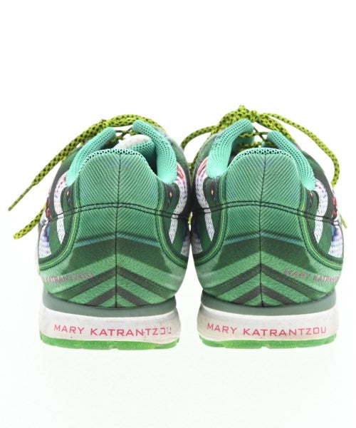 adidas รองเท้าผ้าใบ