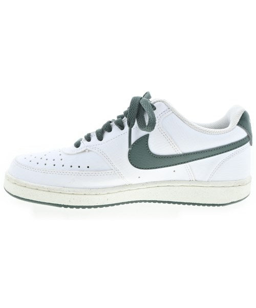 NIKE รองเท้าผ้าใบ