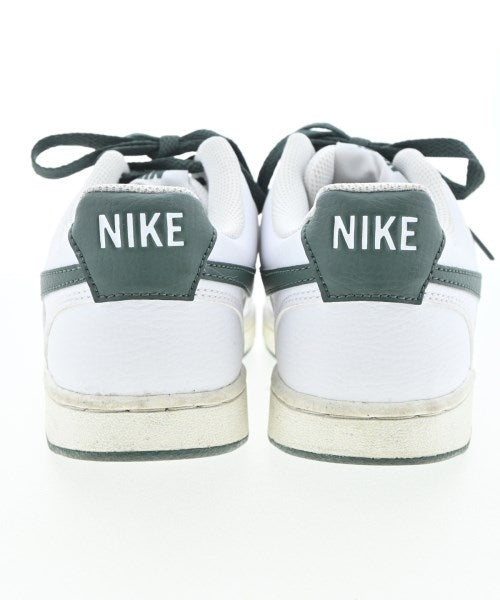 NIKE รองเท้าผ้าใบ