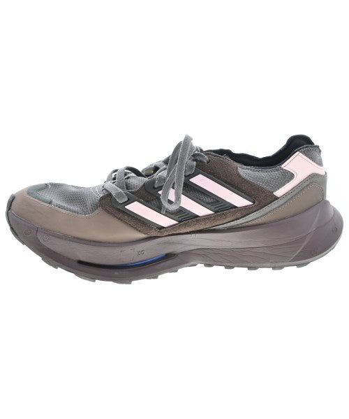adidas รองเท้าผ้าใบ