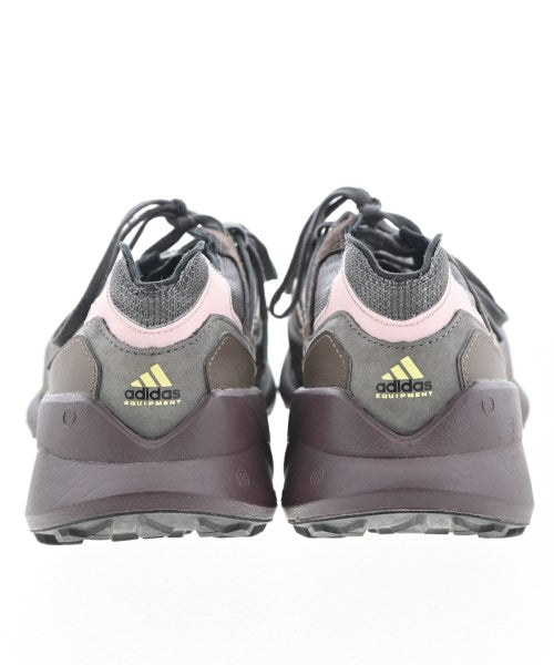adidas รองเท้าผ้าใบ